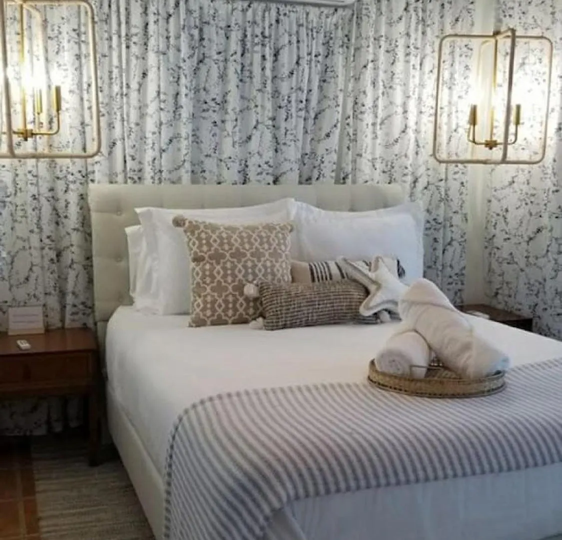 Beachfront Luxury Apartment Aguada 0*,